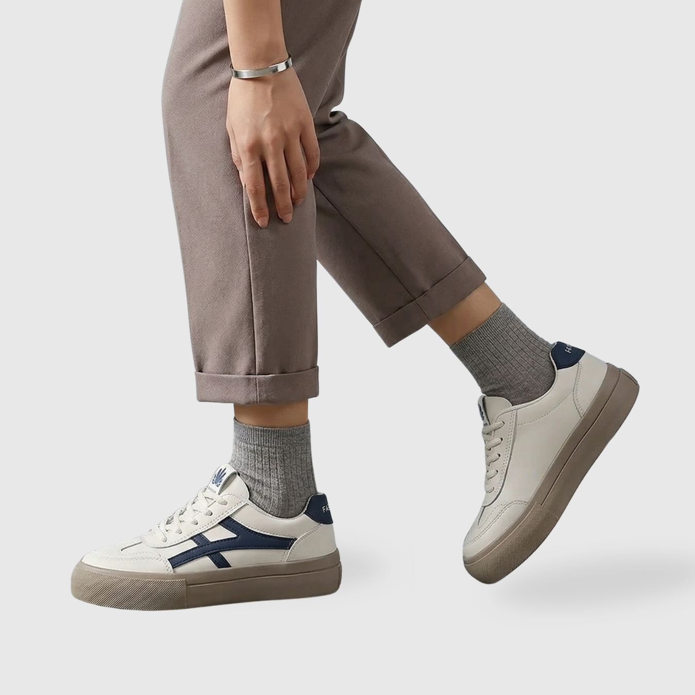 Chaussures orthopédiques femme confort légères respirantes à enfiler