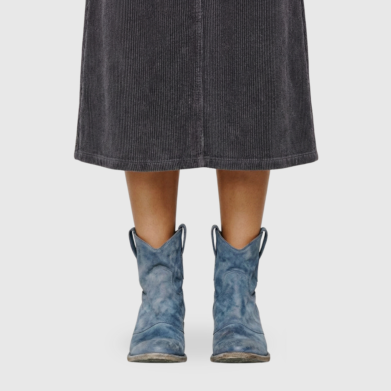 Bottines western femme bout pointu talon bas à enfiler style cowboy