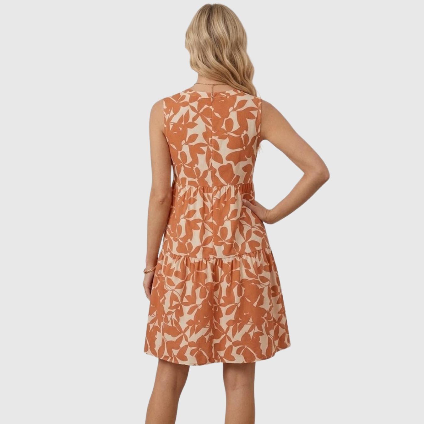 Robe femme col V imprimée coupe fluide manches courtes élégante