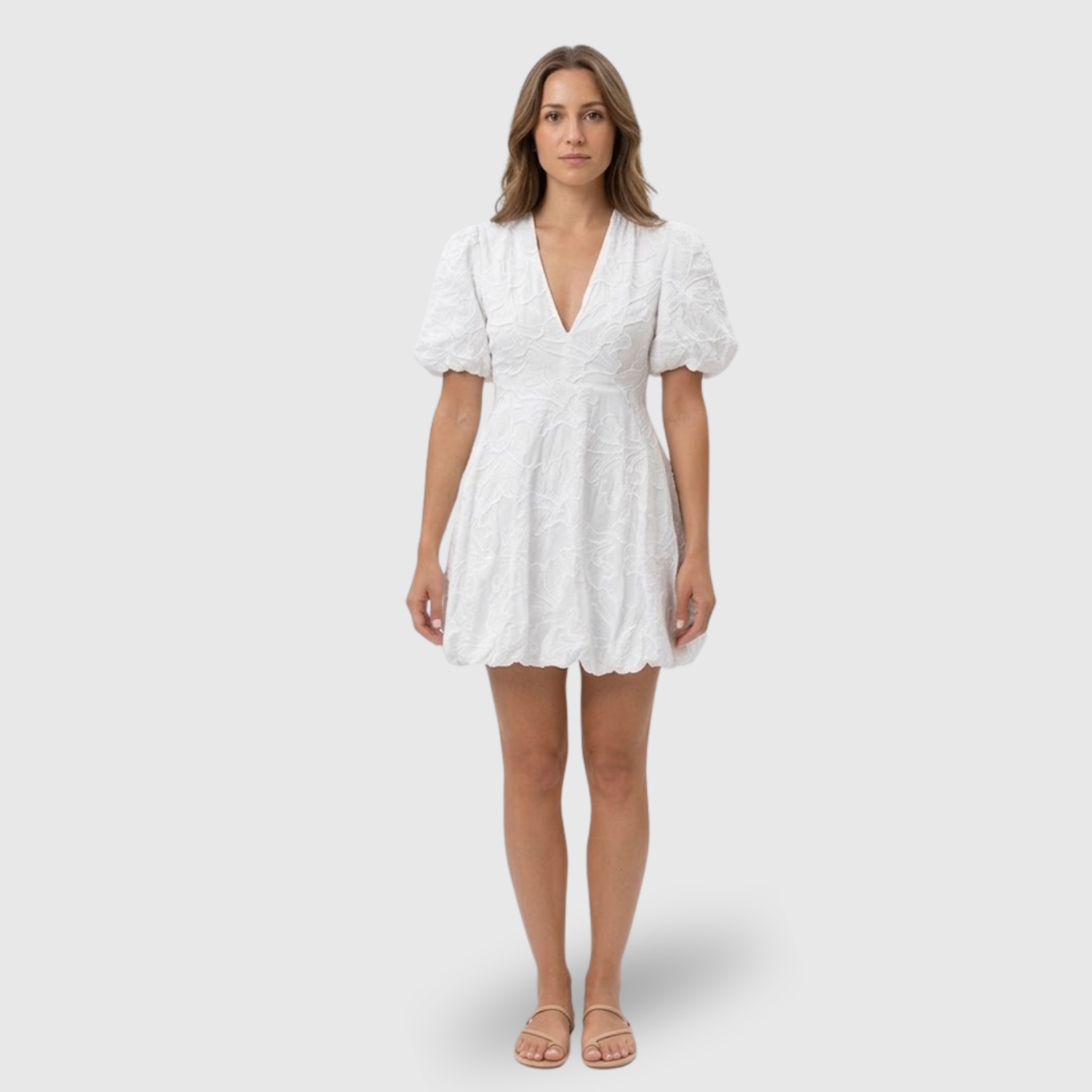 Robe courte brodée femme col V manches bouffantes été